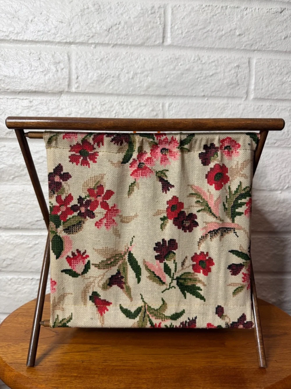 Vintage Mid Century Yarn Sewing Knitting Caddy Basket Bag Folding Wood Frame